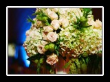 Floral arrangement pinspotting - photo by Christopher Breedlove Photography	